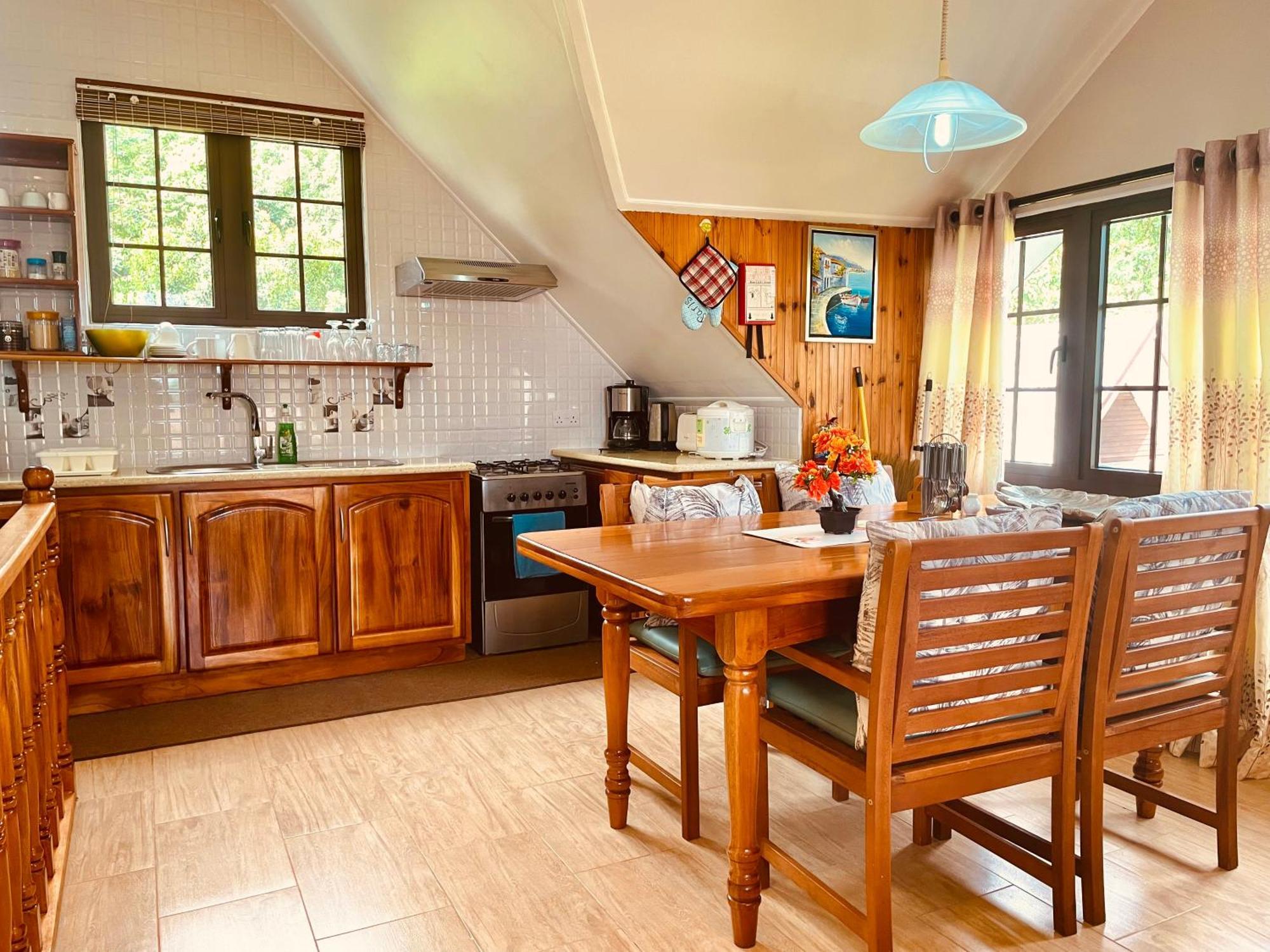 Belle Montagne Holiday Apartments Grand Anse  ภายนอก รูปภาพ