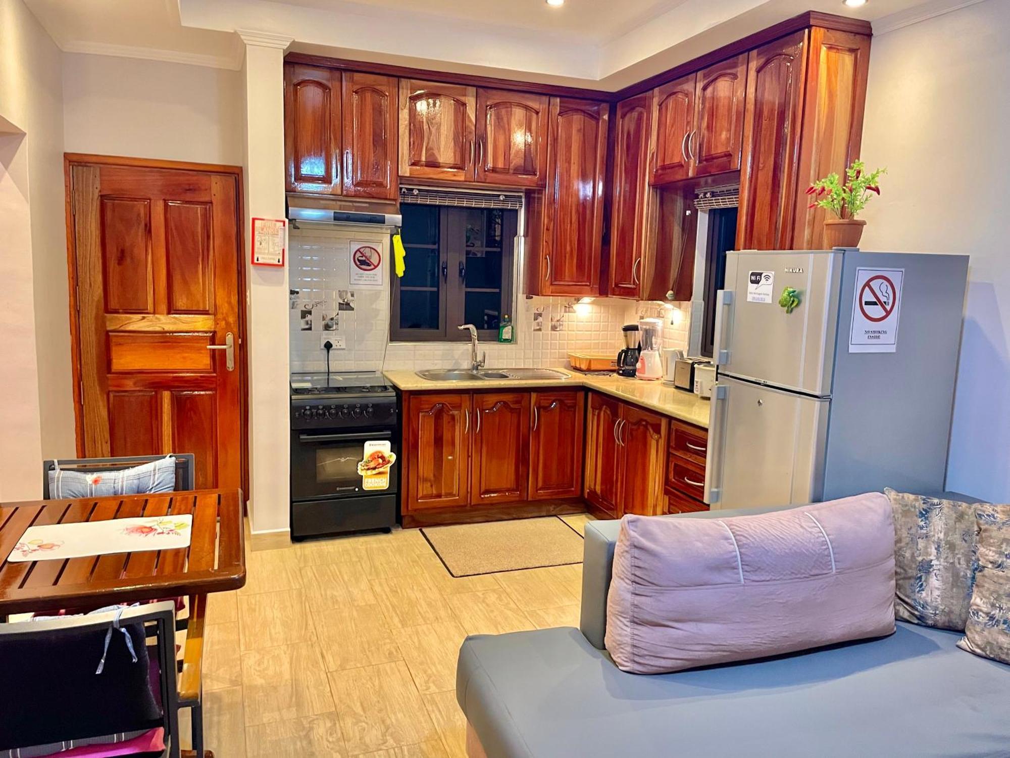 Belle Montagne Holiday Apartments Grand Anse  ภายนอก รูปภาพ